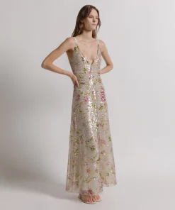 Abito da sera con paillettes floreali